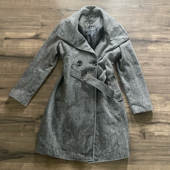 Guess Jackets & Blazers - Guess Gray Herringbone Belted Trench Coat Women’s M Classic Fall Winter Jacket